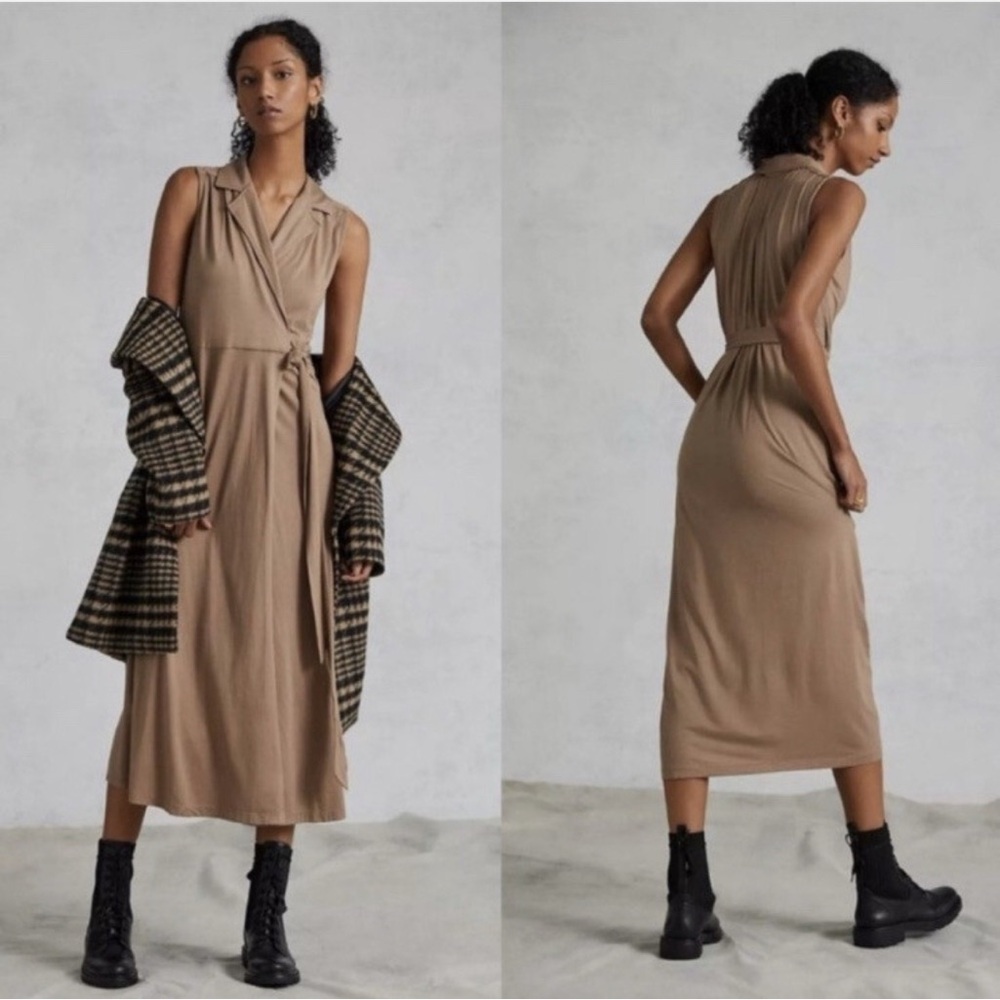 Elegant Tan Sleeveless Dress